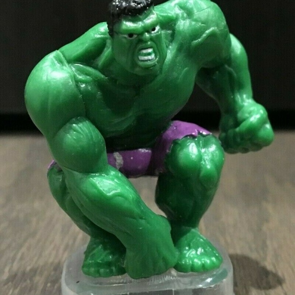 Marvel Incredible Hulk Figurine Collectible